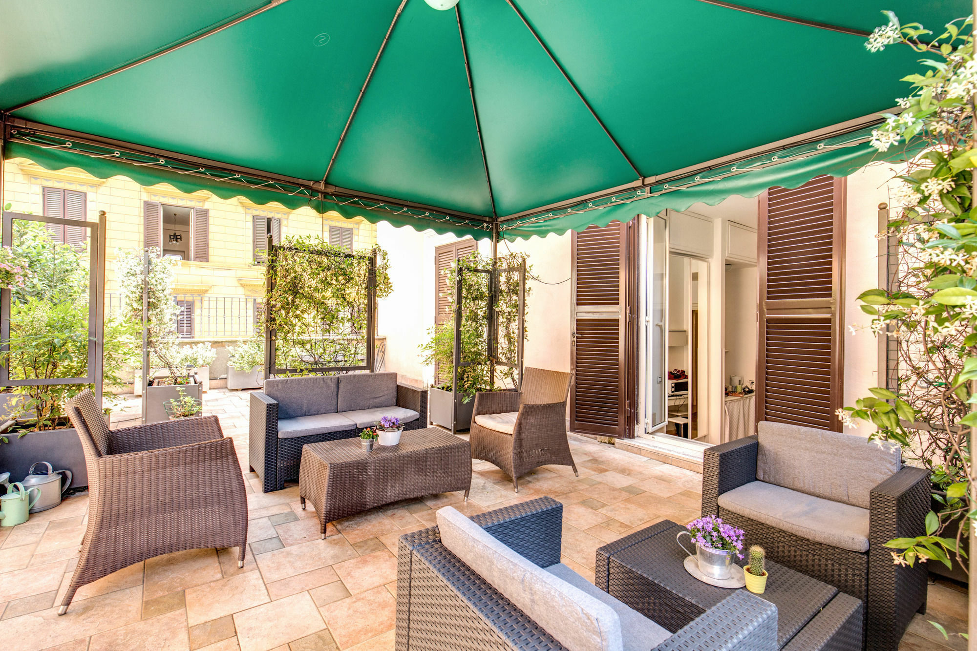 Wrh Suites Roma Exterior foto